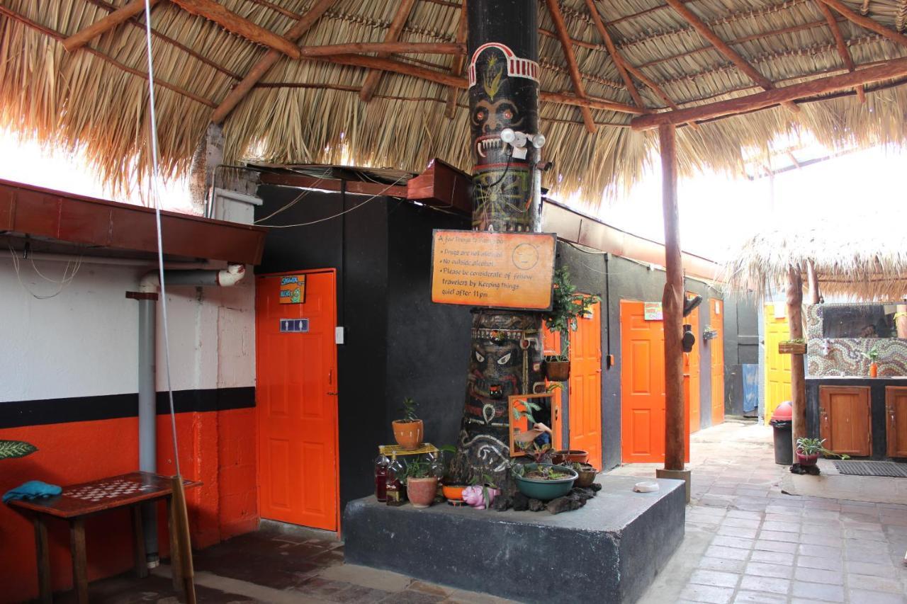 Bigfoot Hostel León Kültér fotó